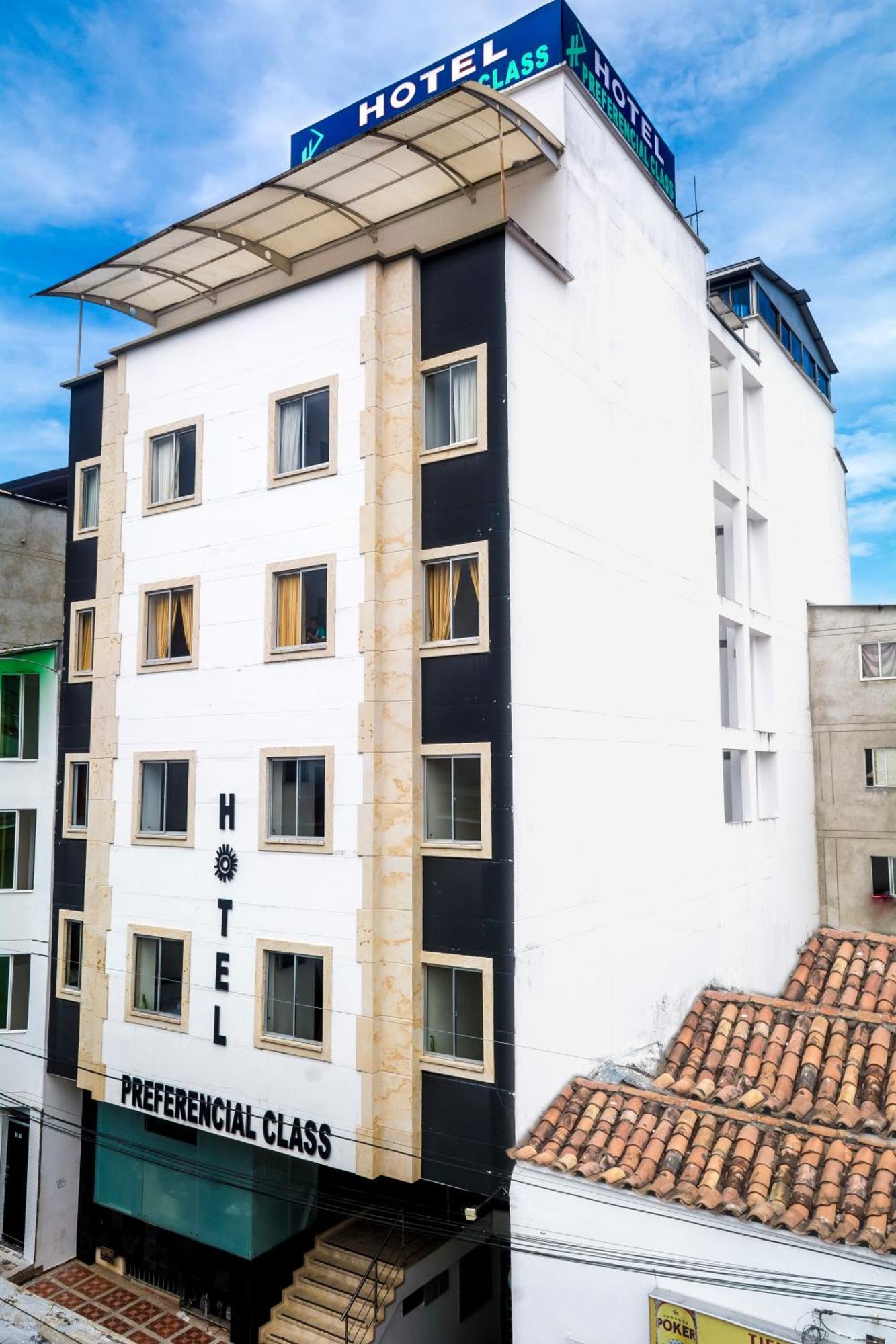 Hotel Preferencial Class Bucaramanga Buitenkant foto